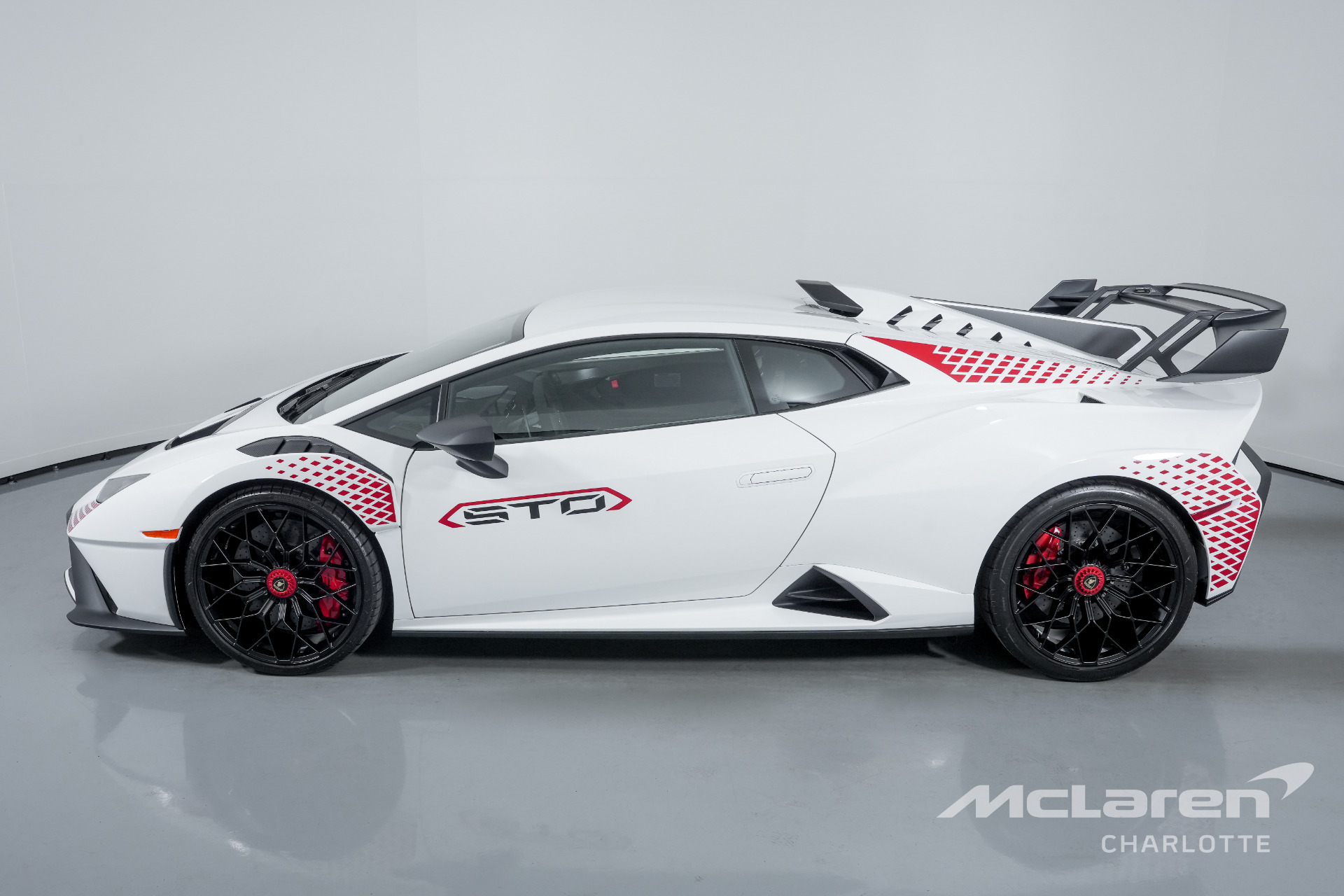 Used 2022 Lamborghini Huracan LP 640-4 STO | Charlotte, NC