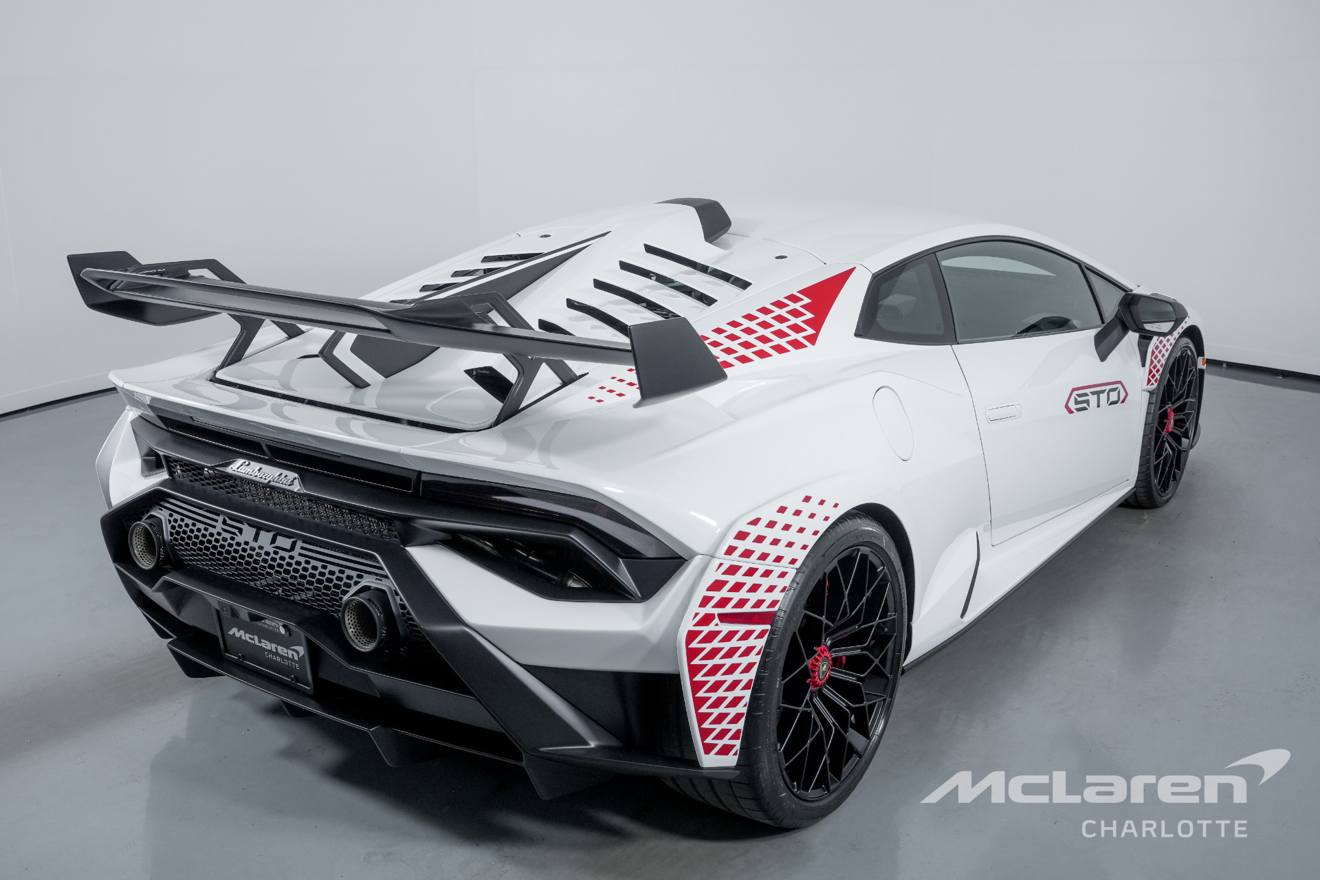 Used 2022 Lamborghini Huracan LP 640-4 STO | Charlotte, NC