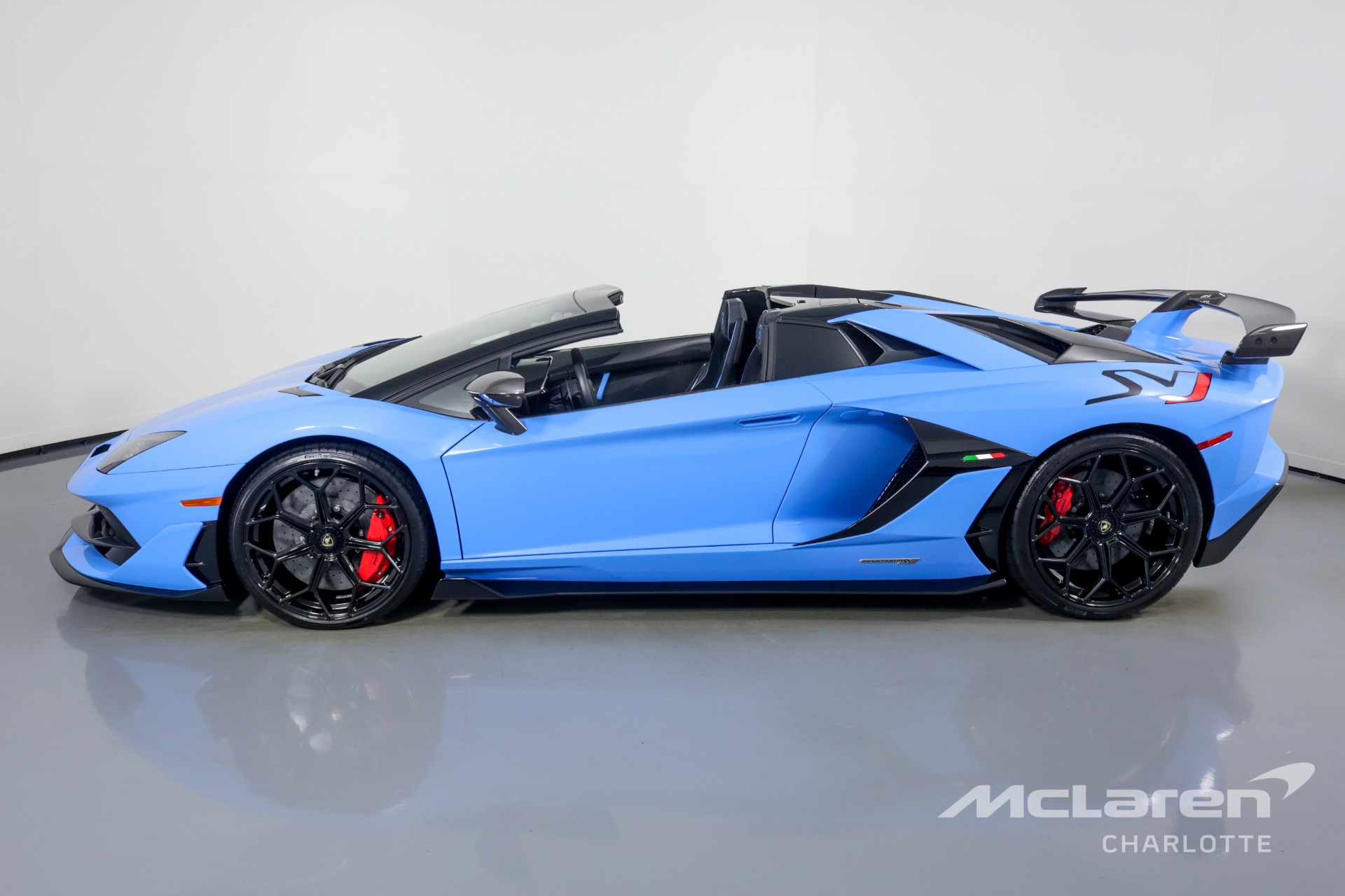 Used 2020 LAMBORGHINI Aventador SVJ | Charlotte, NC