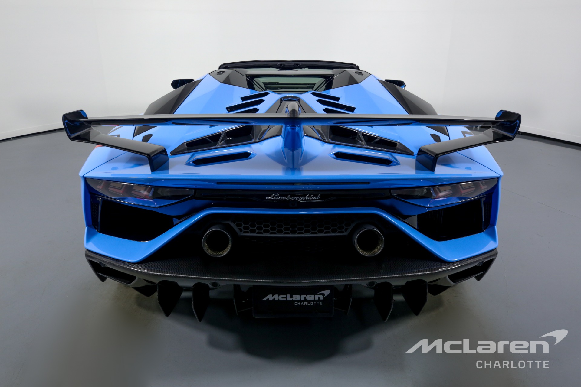 Used 2020 LAMBORGHINI Aventador SVJ | Charlotte, NC