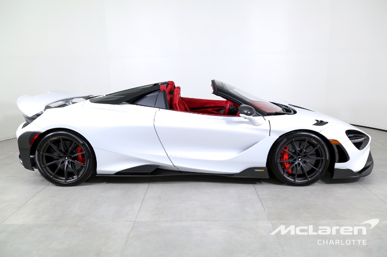 Used-2022-McLaren-765LT-Spider