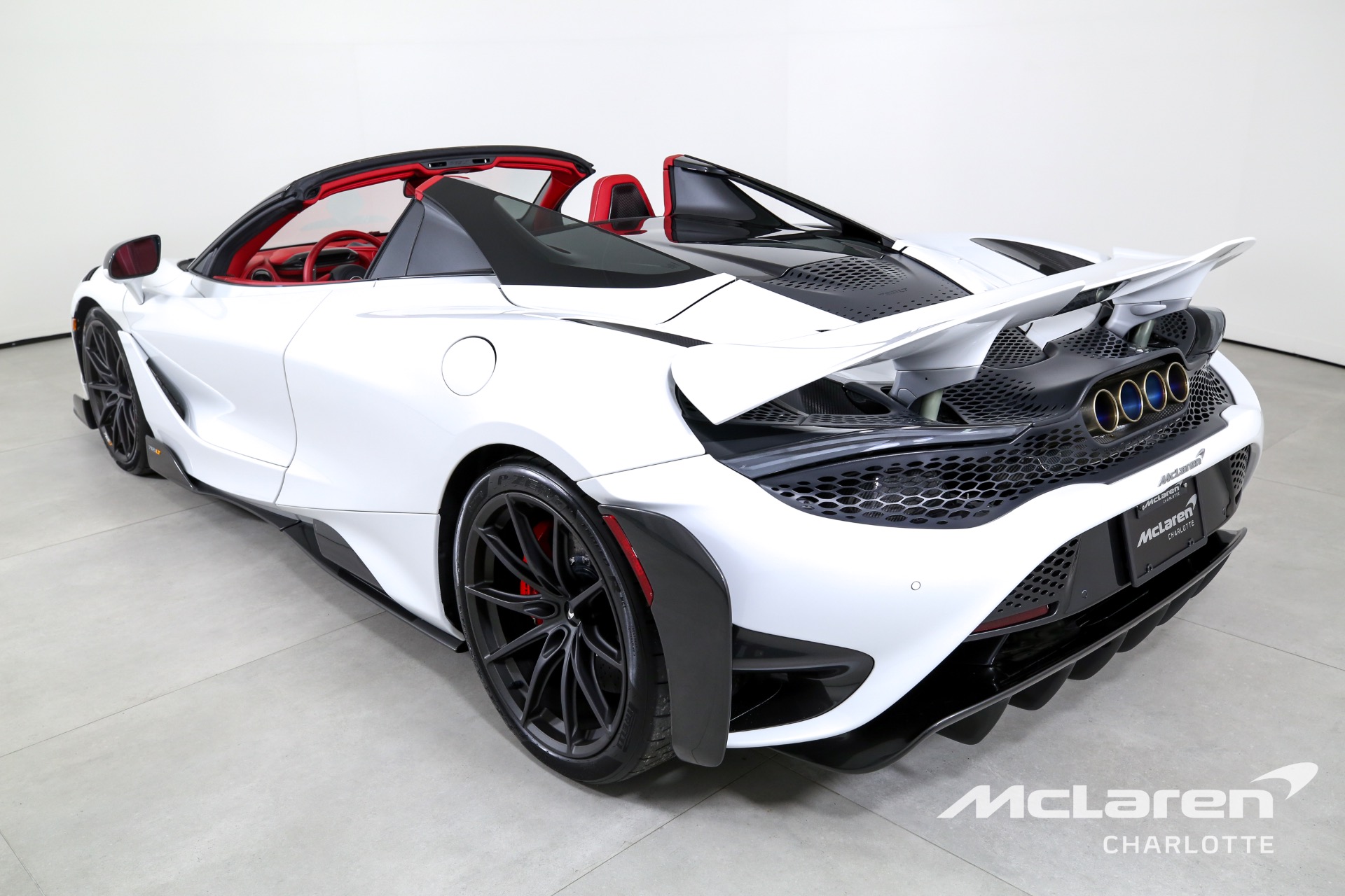 Used 2022 McLaren 765LT Spider | Charlotte, NC