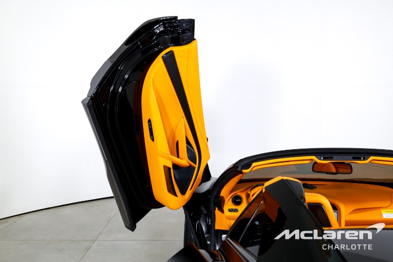 Used-2022-McLaren-765LT-Spider