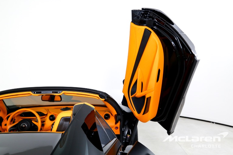 Used-2022-McLaren-765LT-Spider
