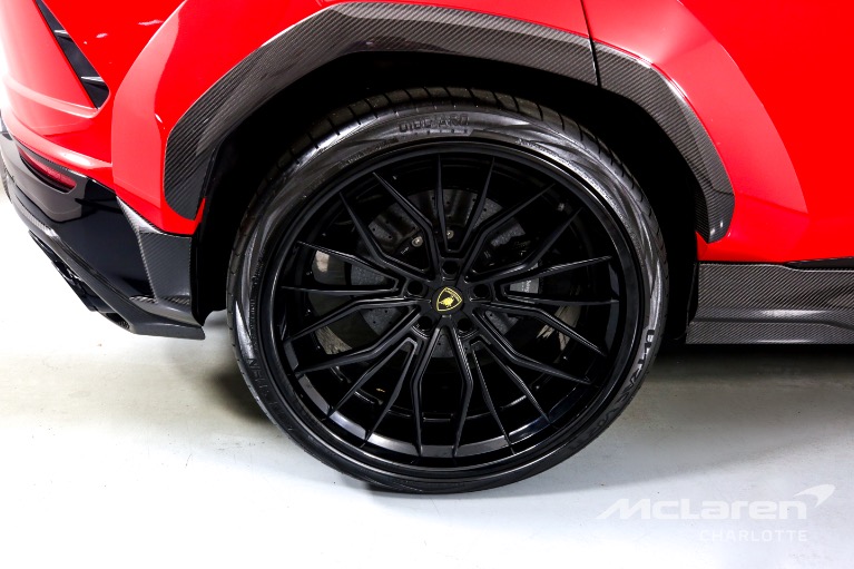 Used-2021-Lamborghini-Urus
