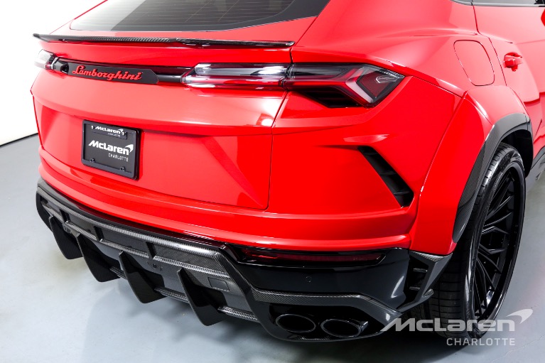 Used-2021-Lamborghini-Urus