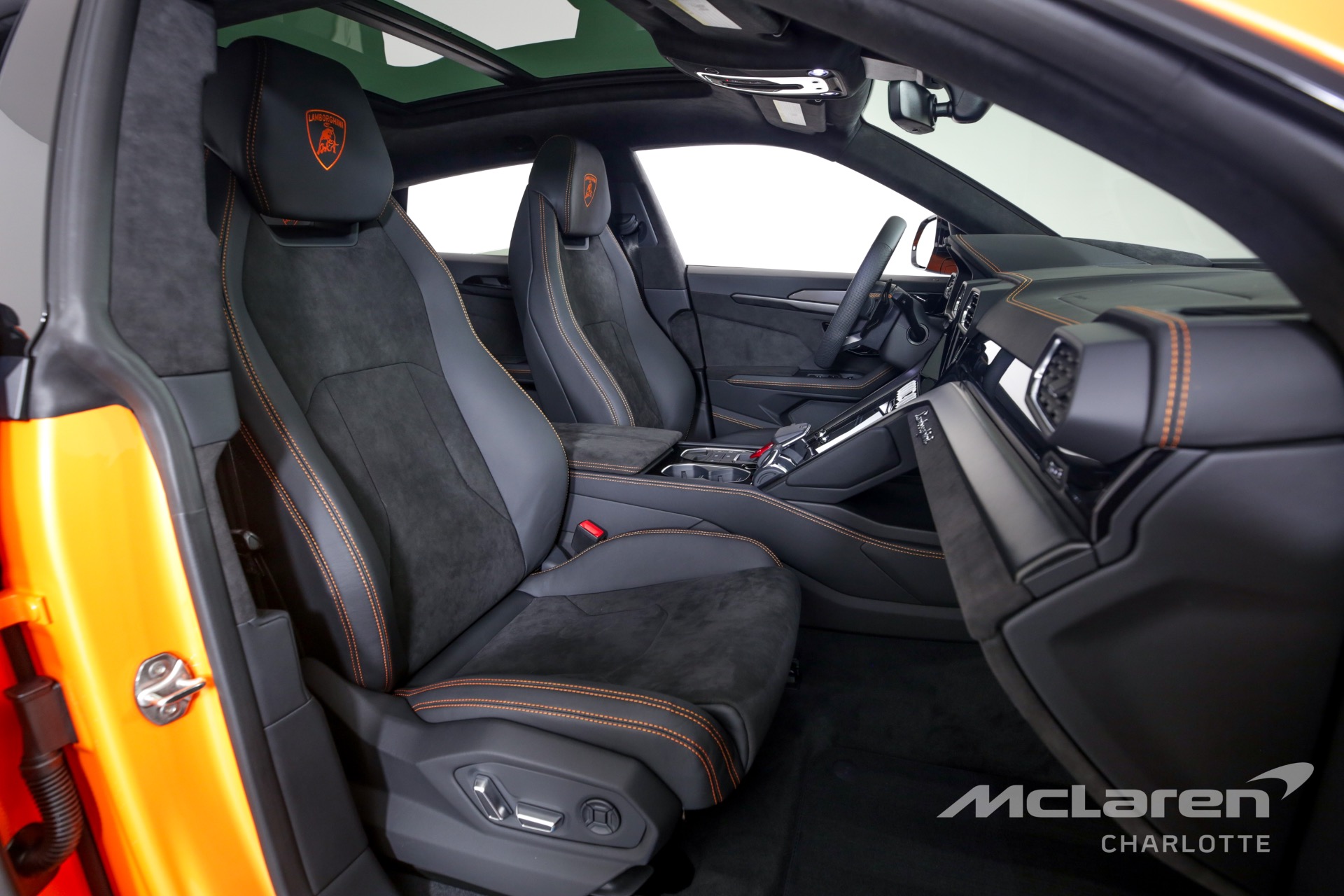 Used 2022 Lamborghini Urus | Charlotte, NC