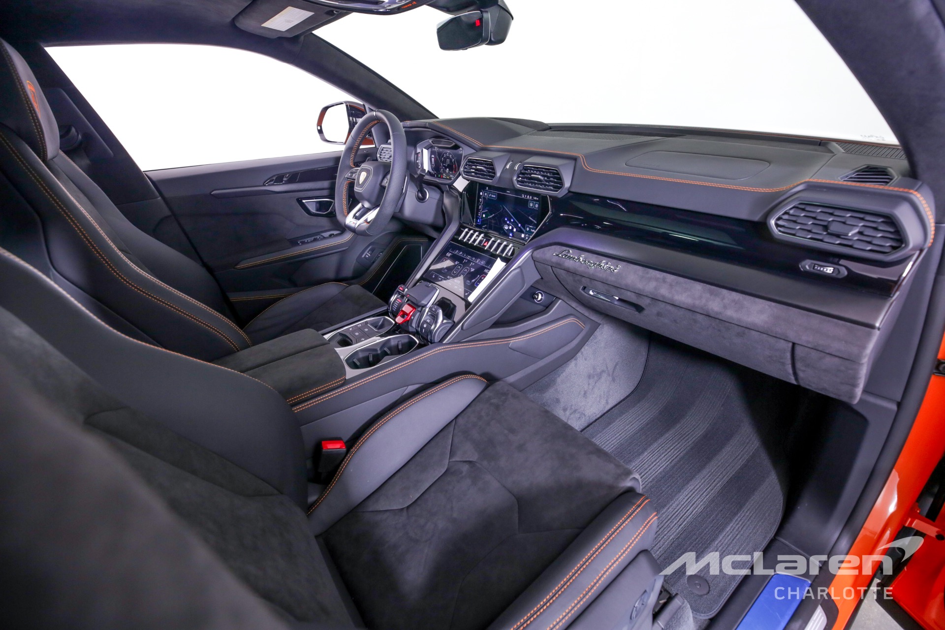 Used 2022 Lamborghini Urus | Charlotte, NC