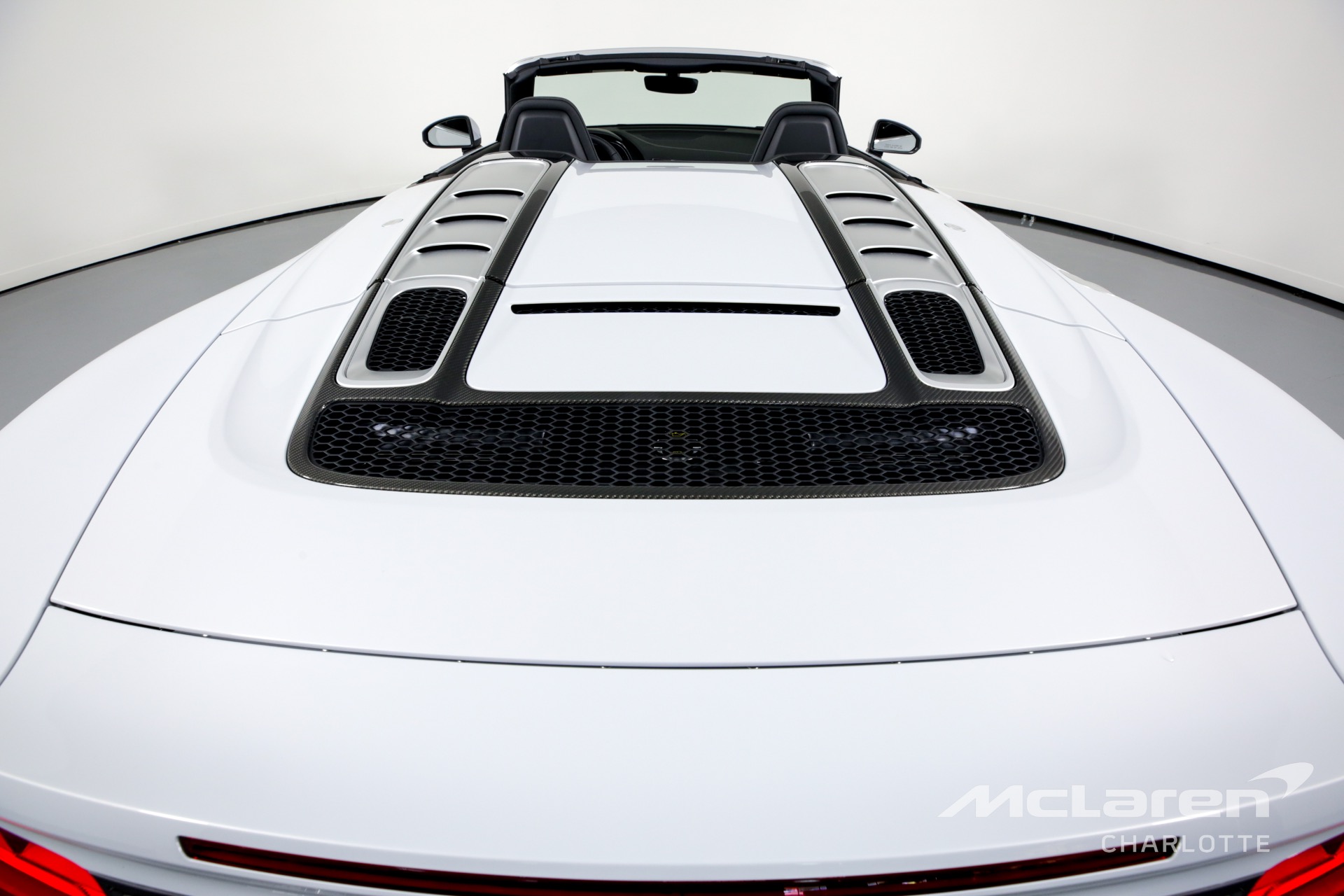 Used 2022 Audi R8 5.2 V10 performance Spyder | Charlotte, NC