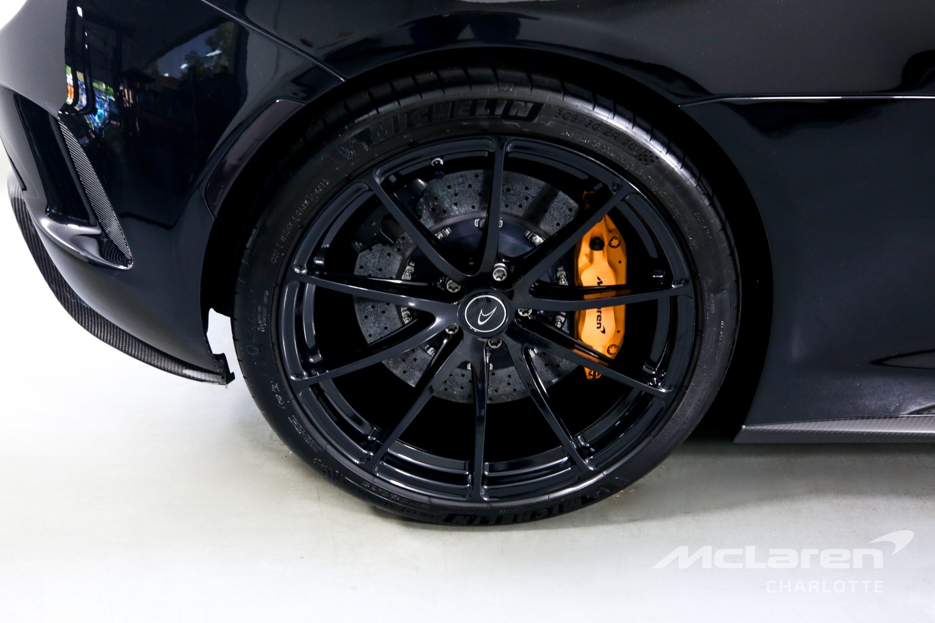 Used 2016 McLaren 675LT | Charlotte, NC