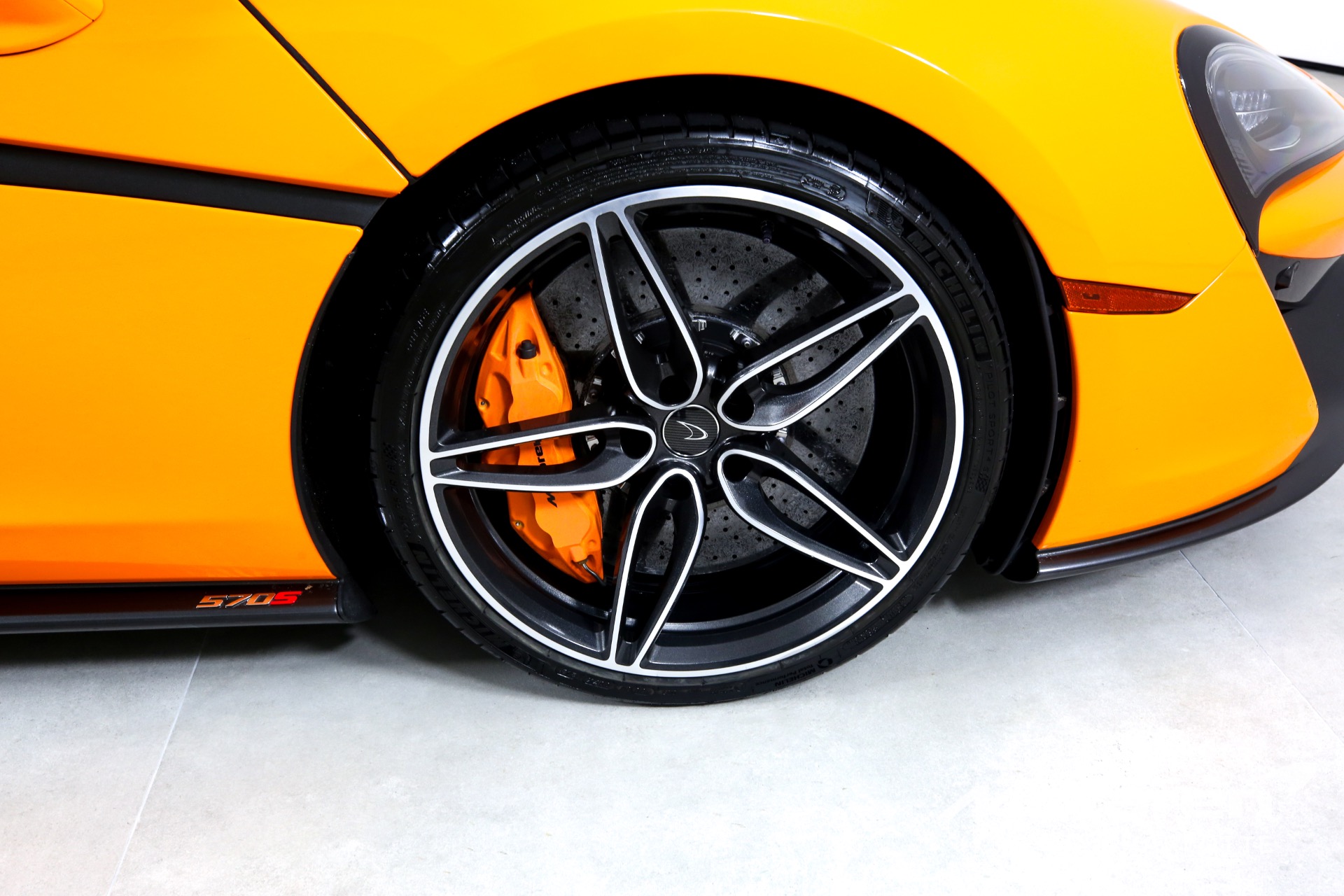 Used 2019 McLaren 570S Spider | Charlotte, NC