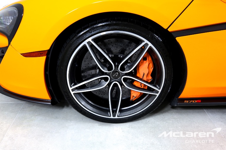Used-2019-McLaren-570S-Spider