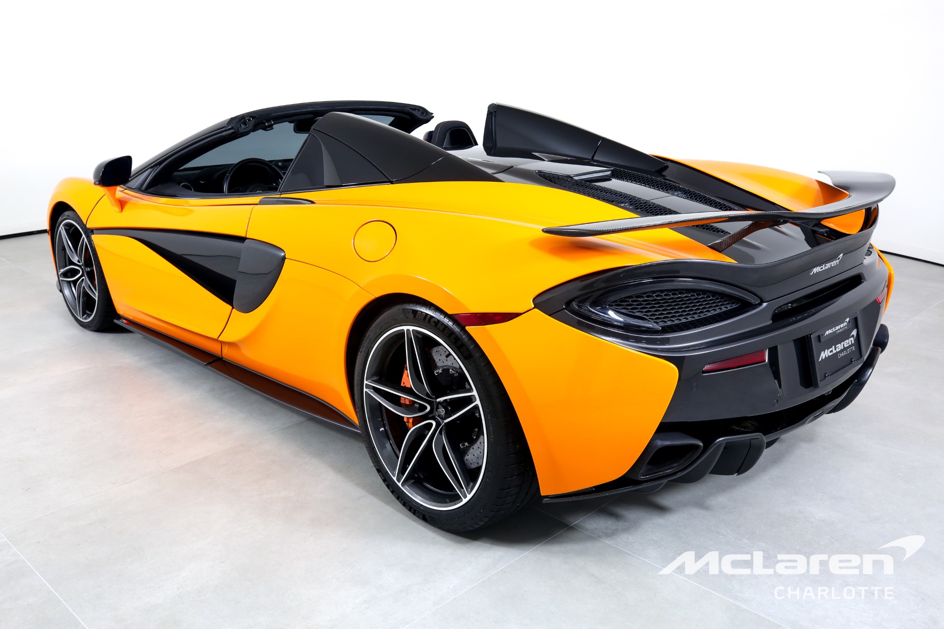 MCLAREN 570S Spider 3.8 V8 SSG gebraucht für CHF 169'900,- auf AUTOLINA