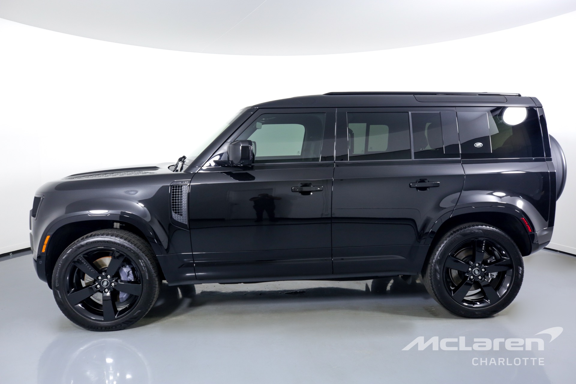 Used 2022 Land Rover Defender 110 X-Dynamic SE | Charlotte, NC