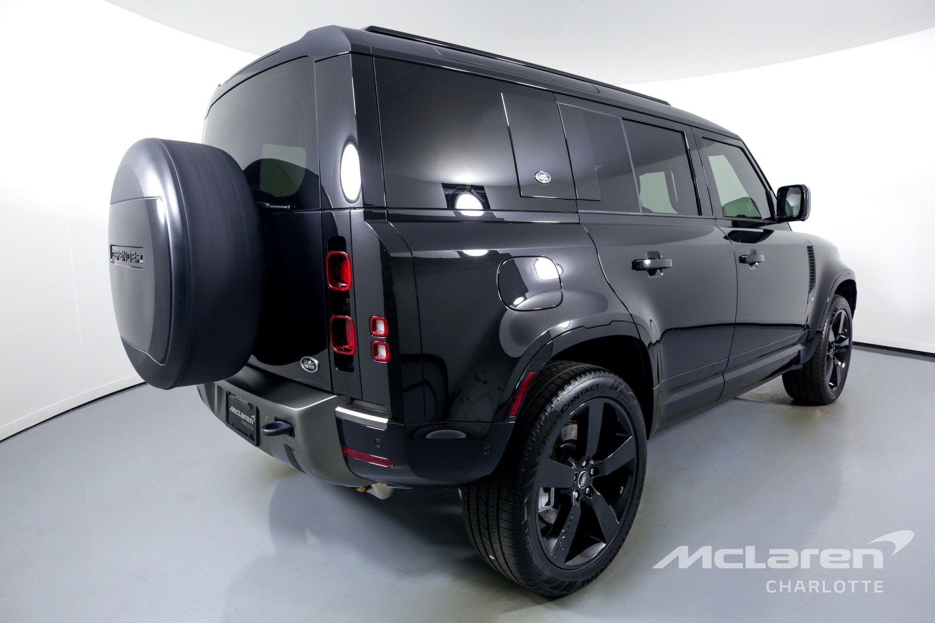 Used 2022 Land Rover Defender 110 X-Dynamic SE | Charlotte, NC