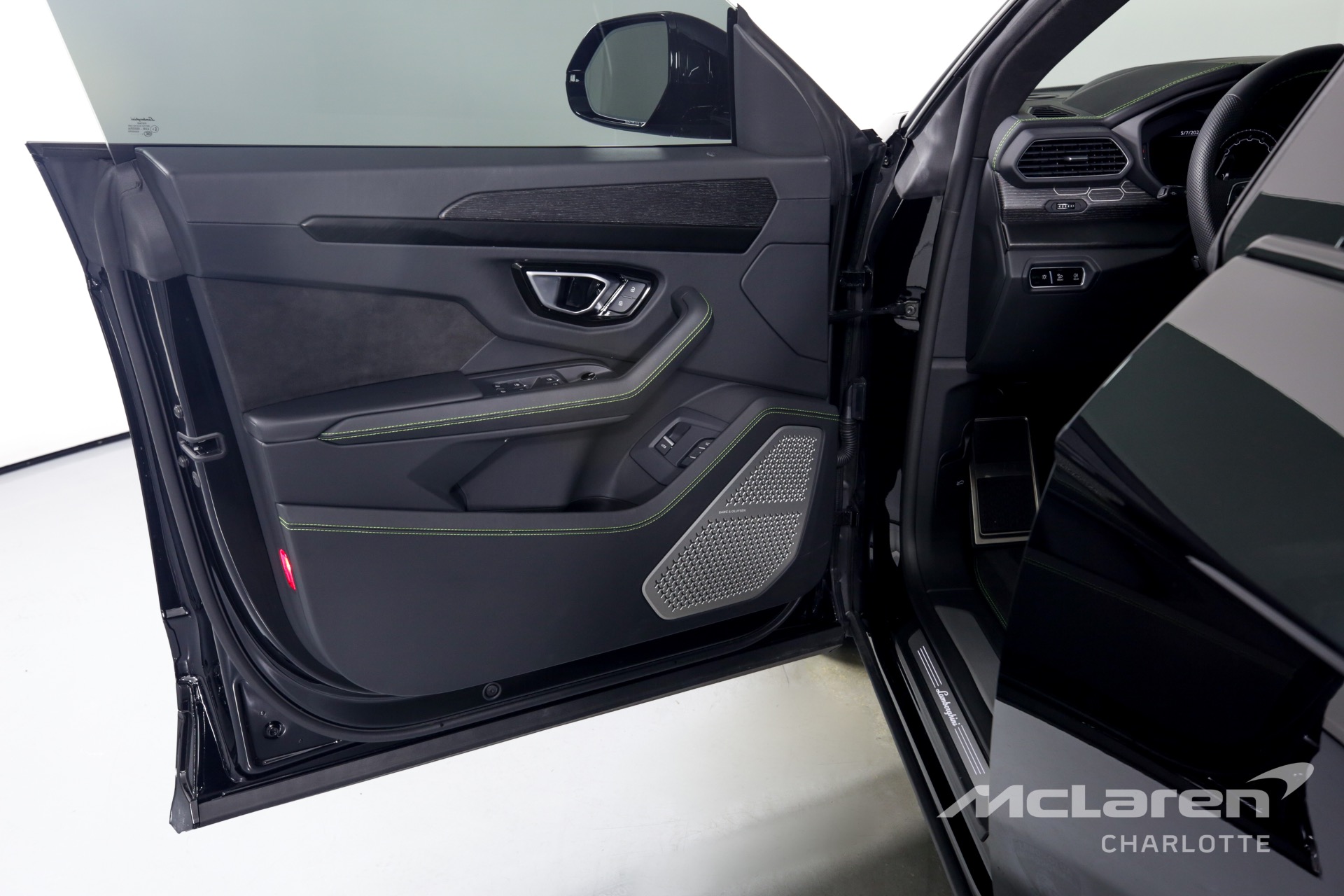 Used 2022 Lamborghini Urus | Charlotte, NC