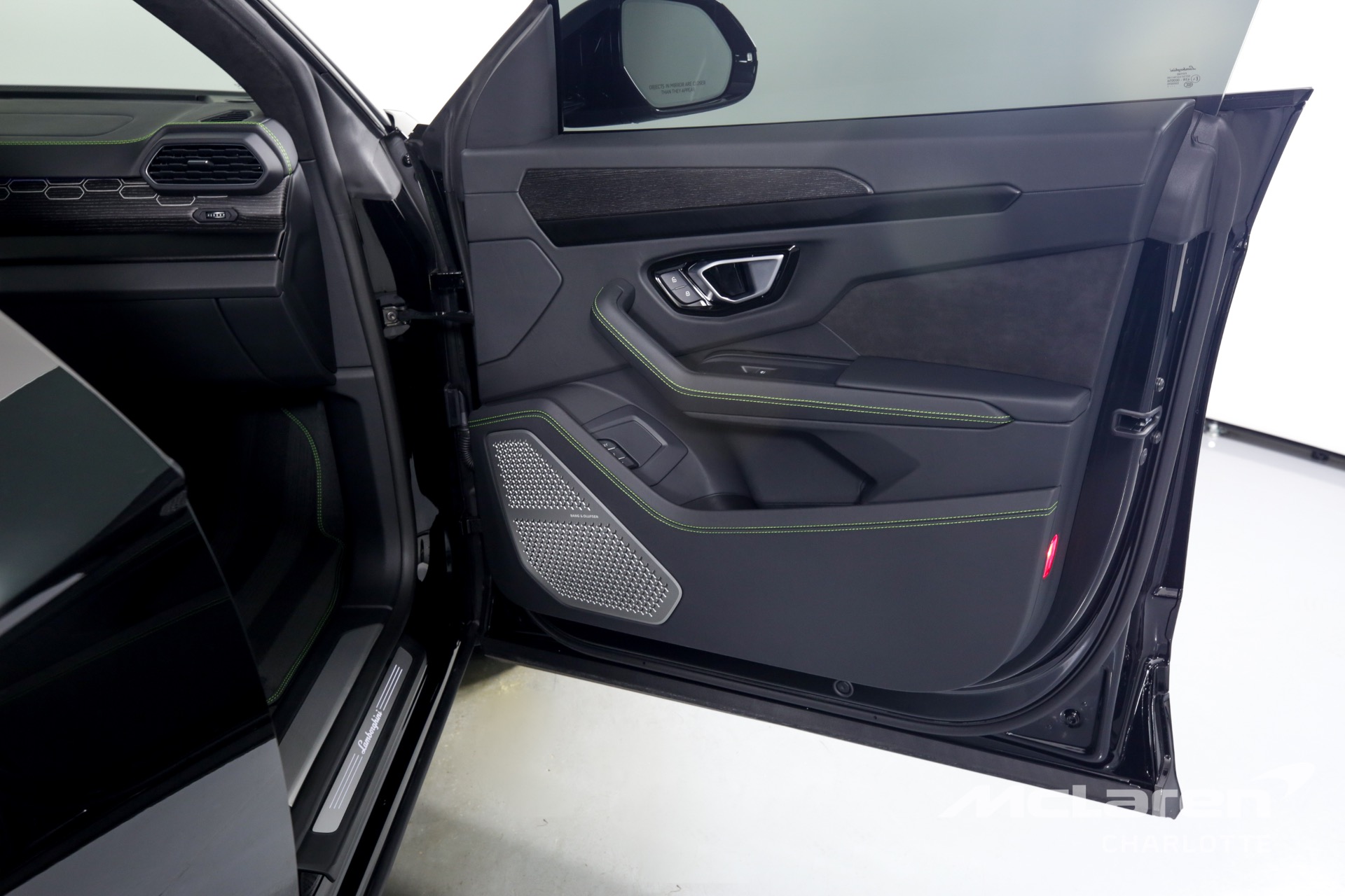 Used 2022 Lamborghini Urus | Charlotte, NC