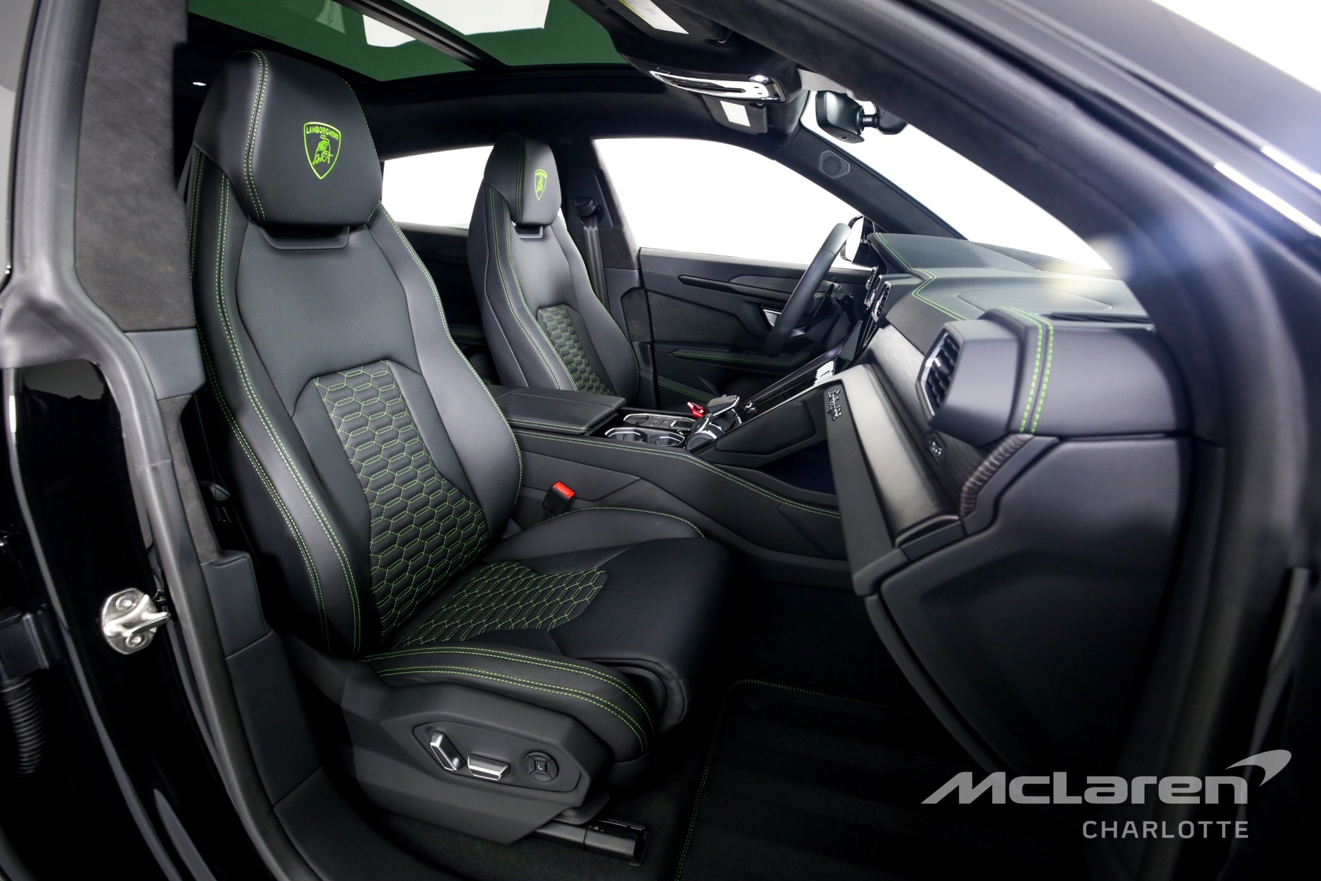 Used 2022 Lamborghini Urus | Charlotte, NC