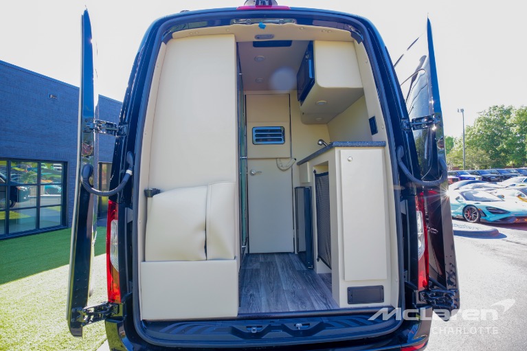 Used-2021-Mercedes-Benz-Sprinter-3500XD