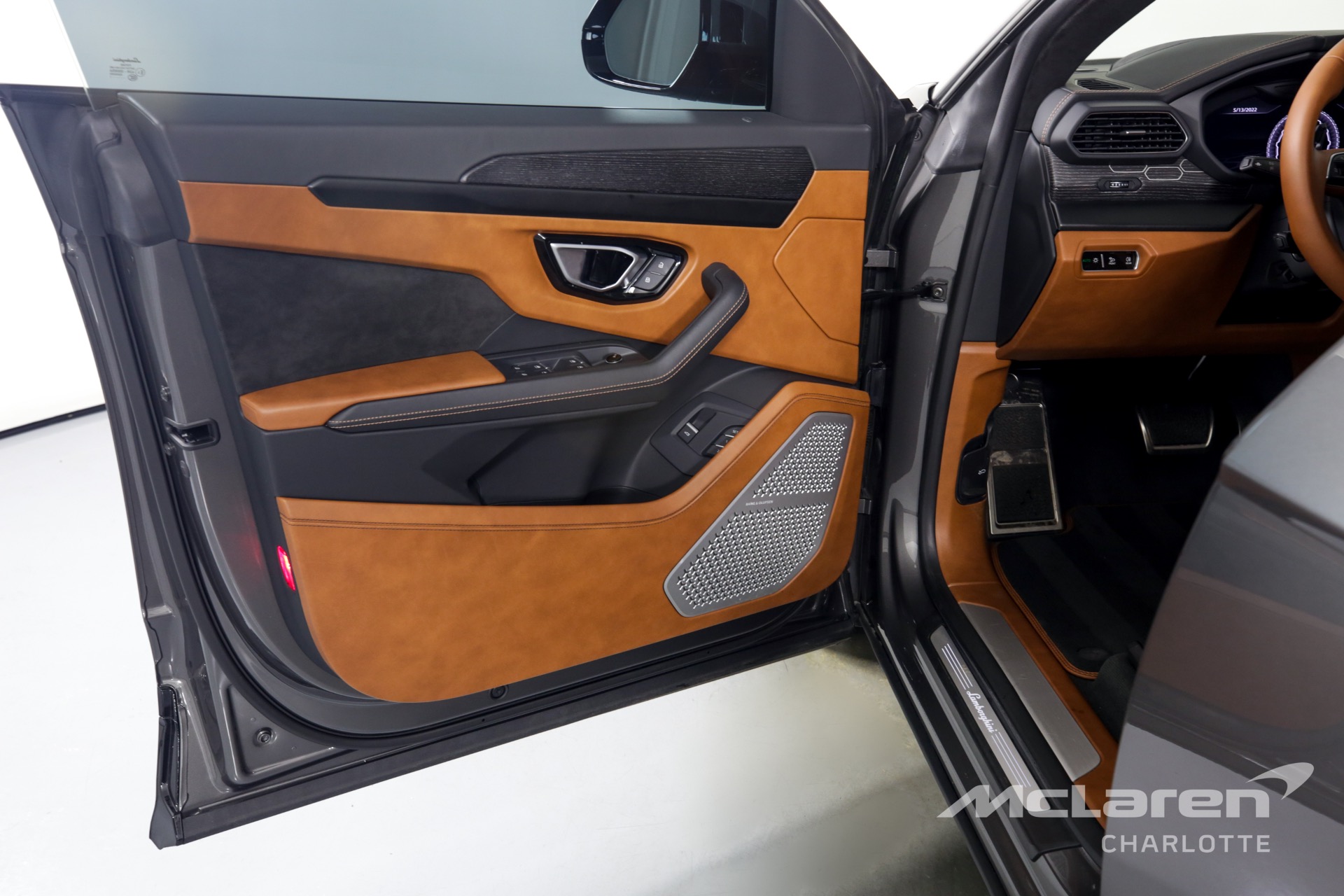 Used 2021 Lamborghini Urus | Charlotte, NC