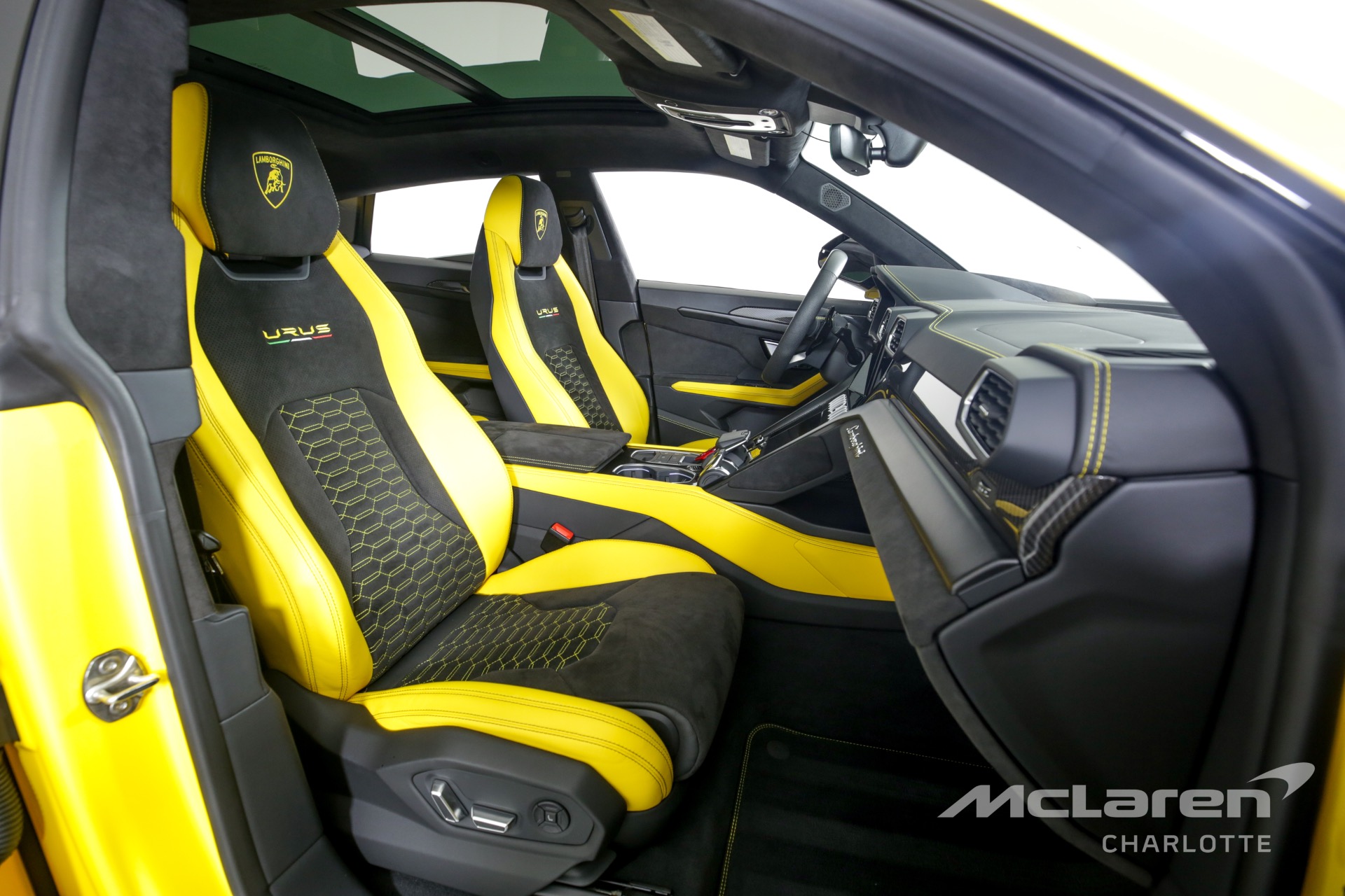 Used 2021 Lamborghini Urus | Charlotte, NC