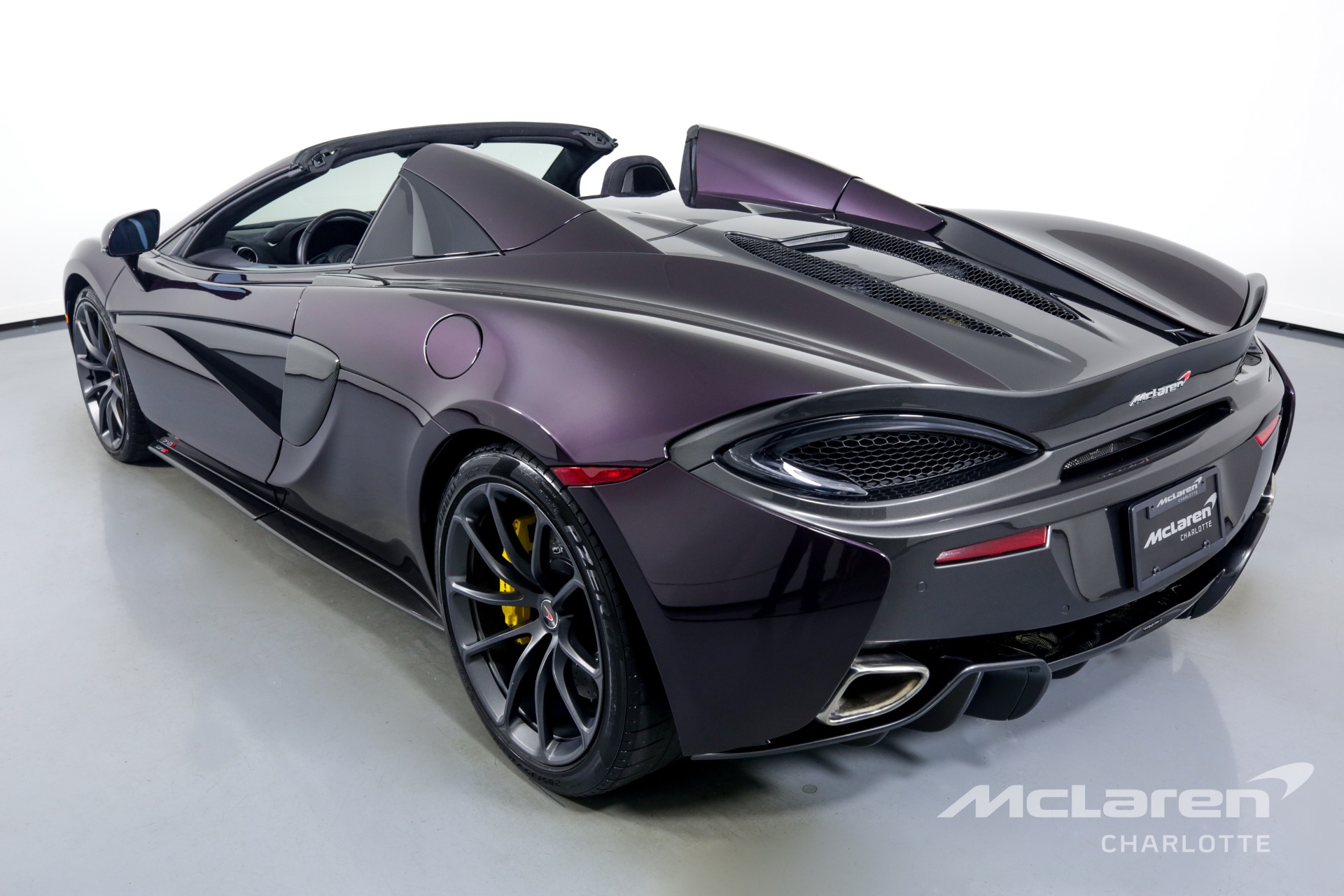 Used 2018 McLaren 570S Spider | Charlotte, NC