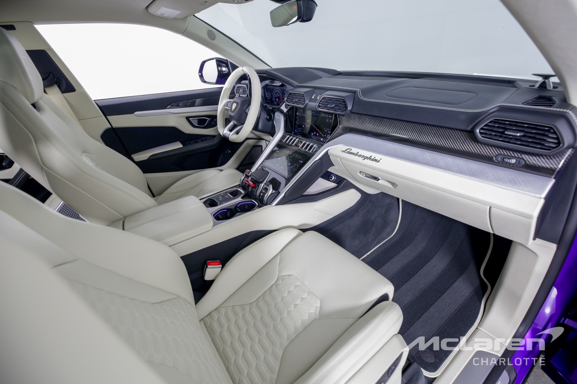 Used 2021 Lamborghini Urus | Charlotte, NC