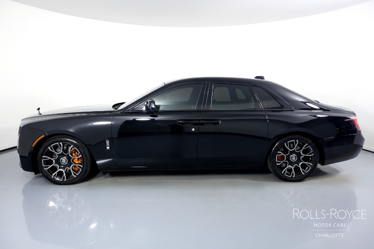 Used-2022-Rolls-Royce-Black-Badge-Ghost