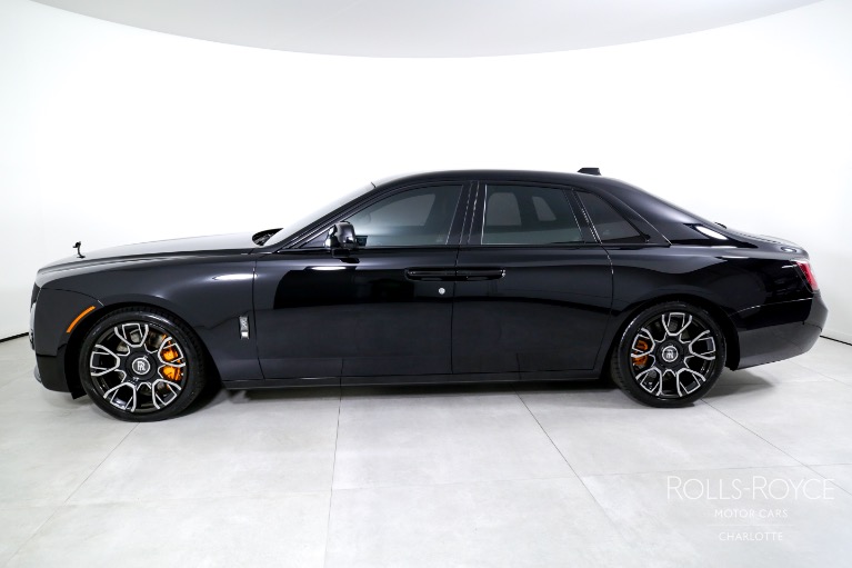 Used-2022-Rolls-Royce-Ghost-Black-Badge
