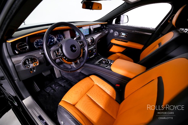 Used-2022-Rolls-Royce-Ghost-Black-Badge