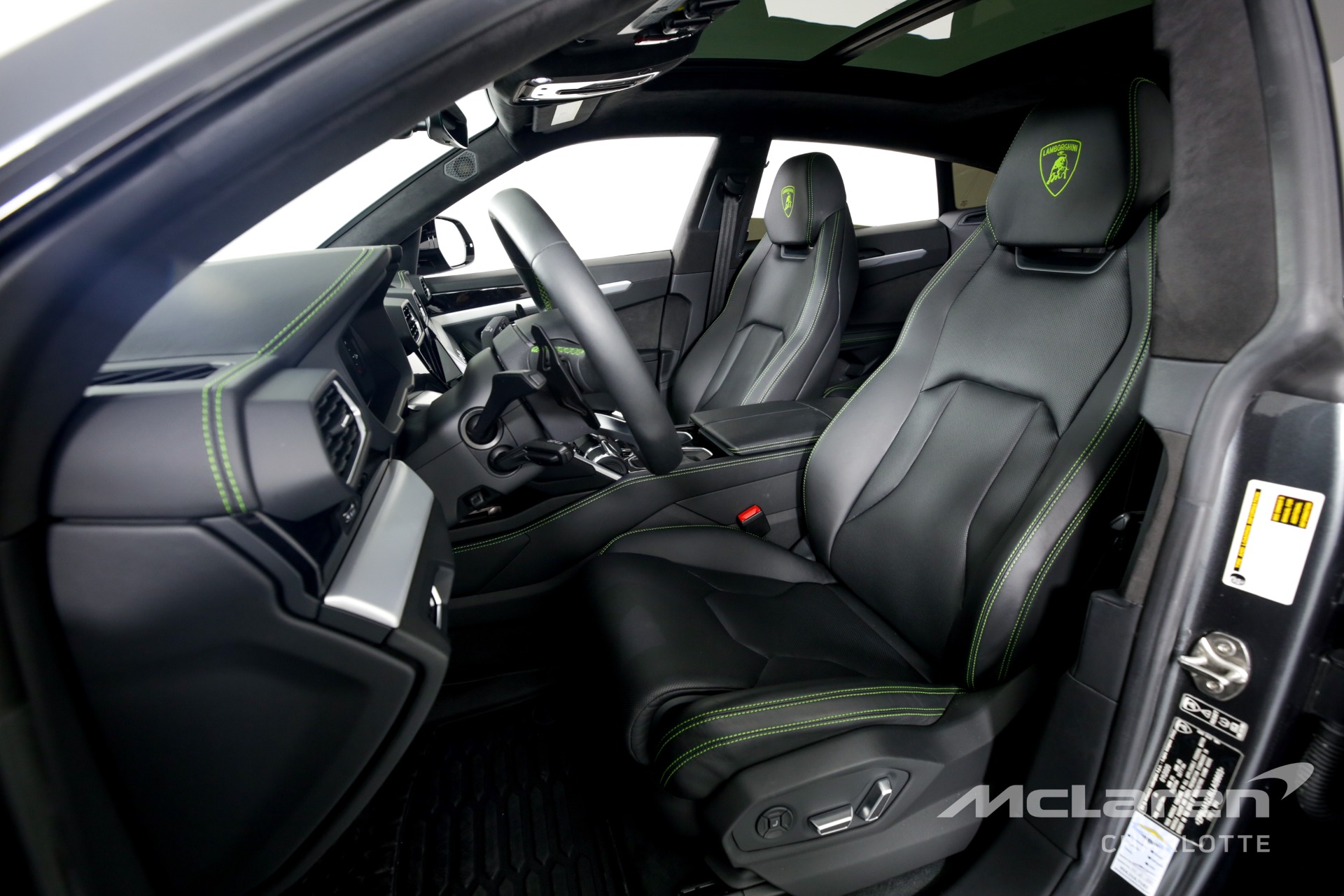 Used 2020 Lamborghini Urus | Charlotte, NC