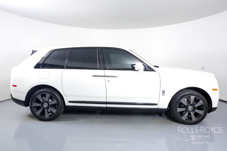 Used-2022-Rolls-Royce-Cullinan