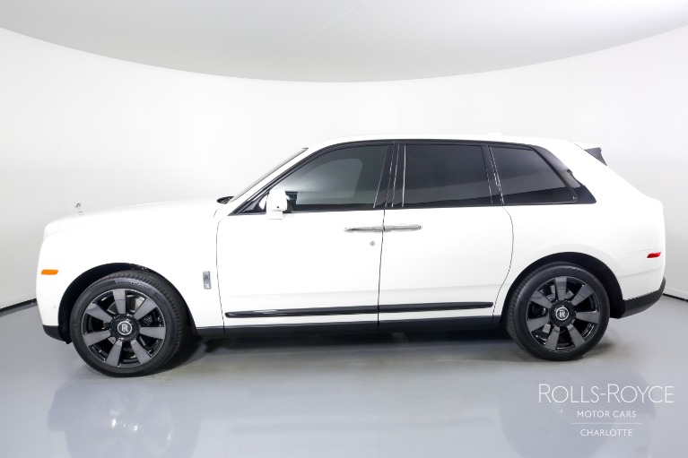 Used-2022-Rolls-Royce-Cullinan