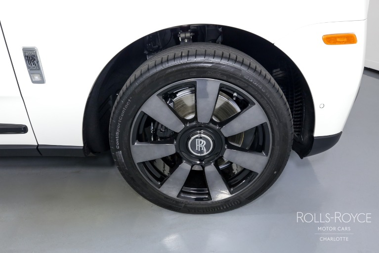 Used-2022-Rolls-Royce-Cullinan