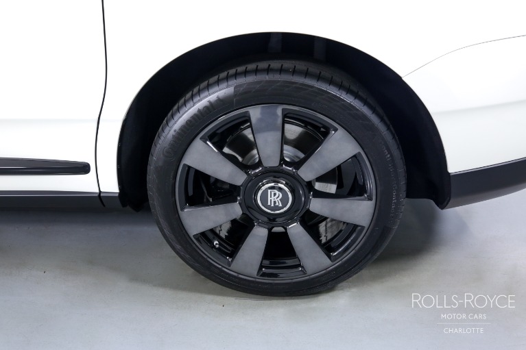 Used-2022-Rolls-Royce-Cullinan