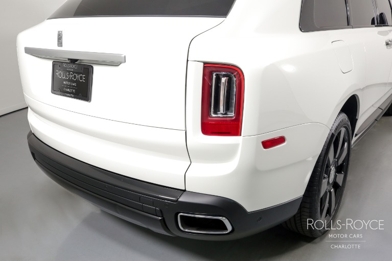 Used-2022-Rolls-Royce-Cullinan
