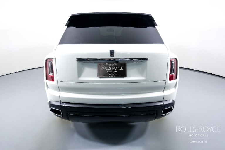 Used-2022-Rolls-Royce-Cullinan