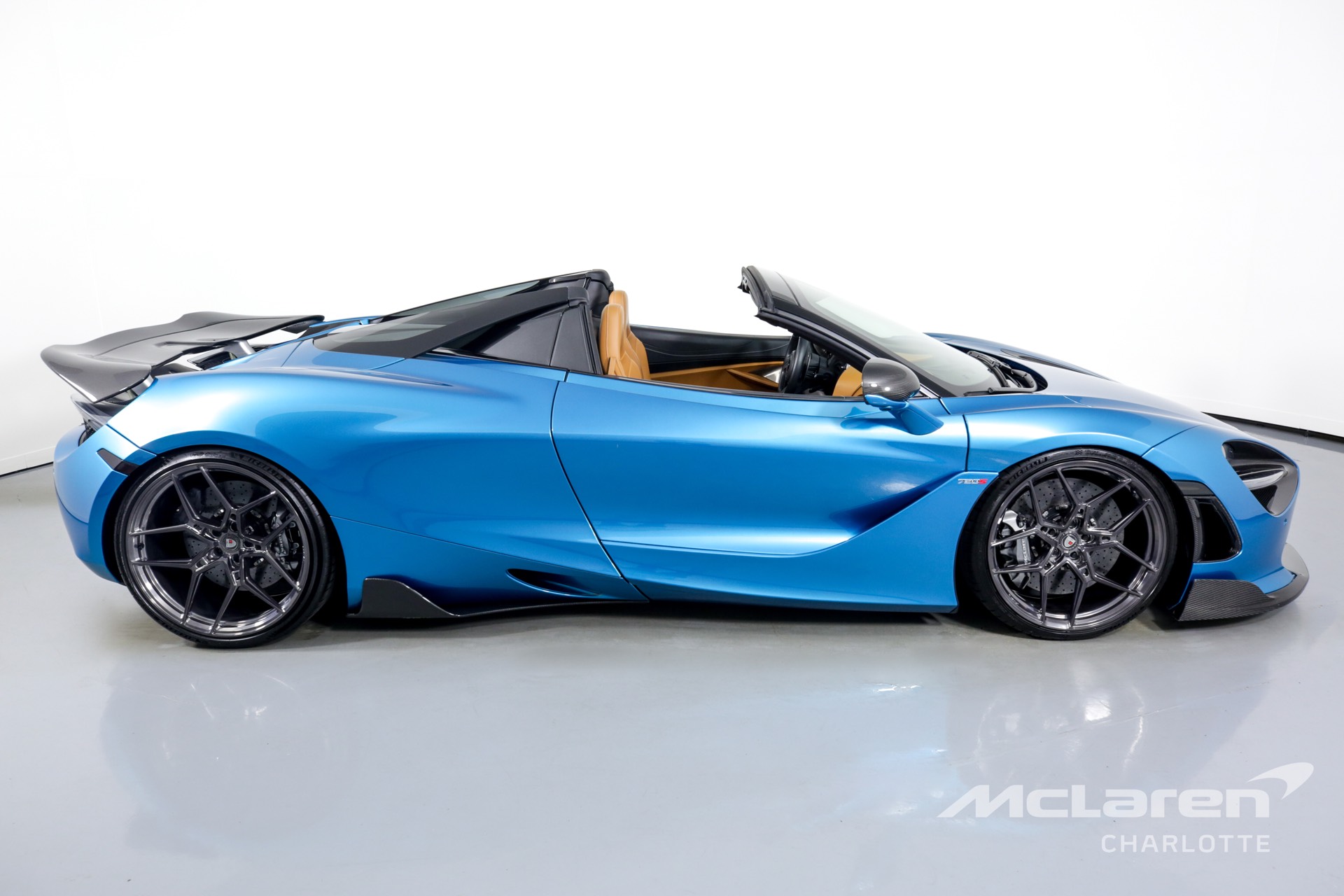 Used 2019 McLaren 720S Spider Performance | Charlotte, NC