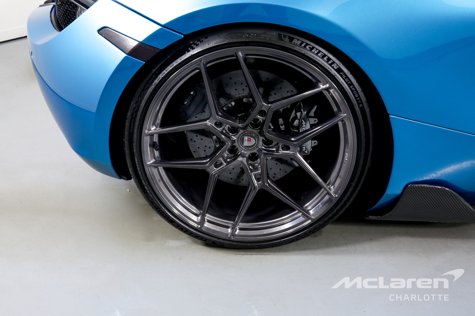Used 2019 McLaren 720S Spider Performance | Charlotte, NC