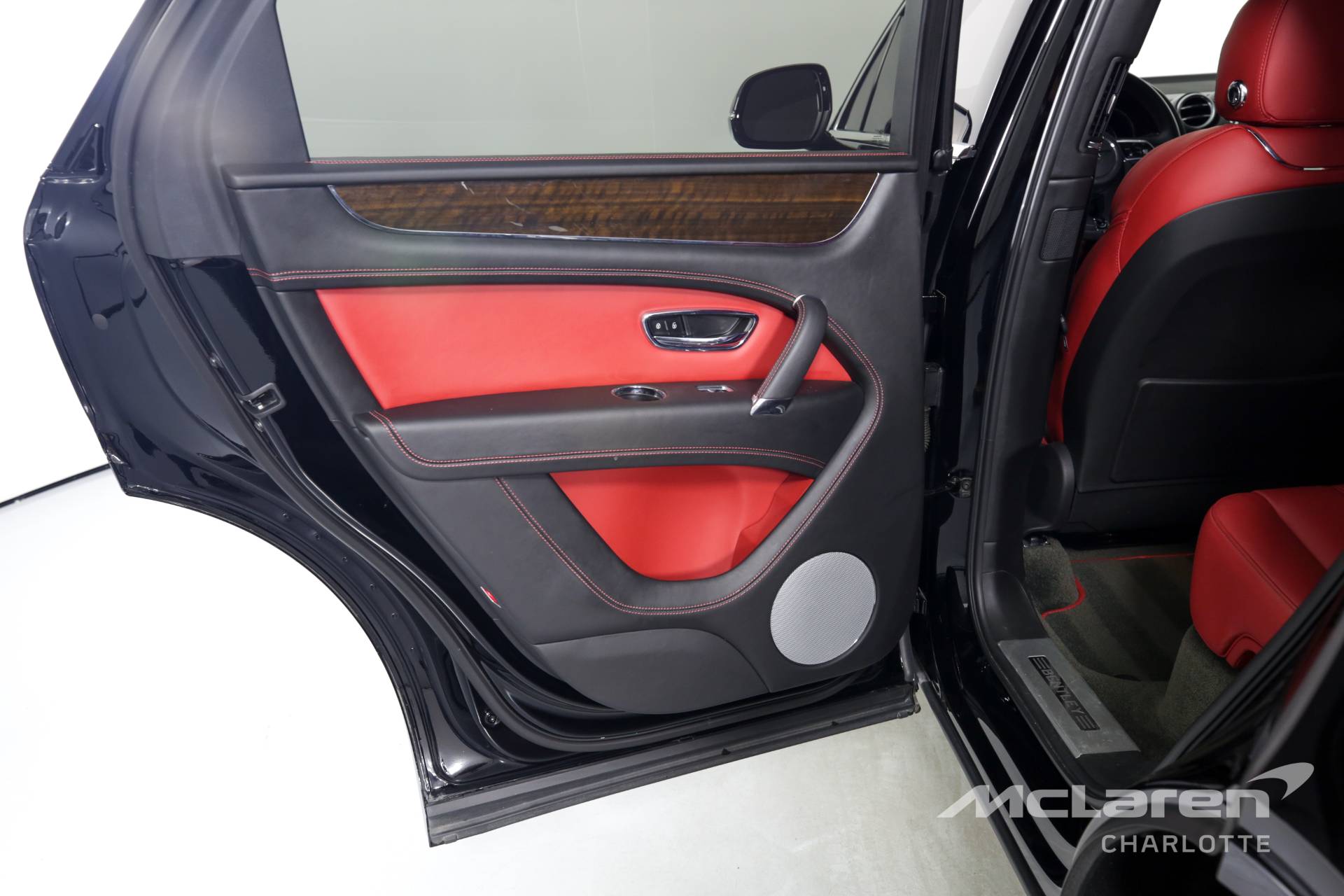 Used 2018 Bentley Bentayga Onyx Edition | Charlotte, NC