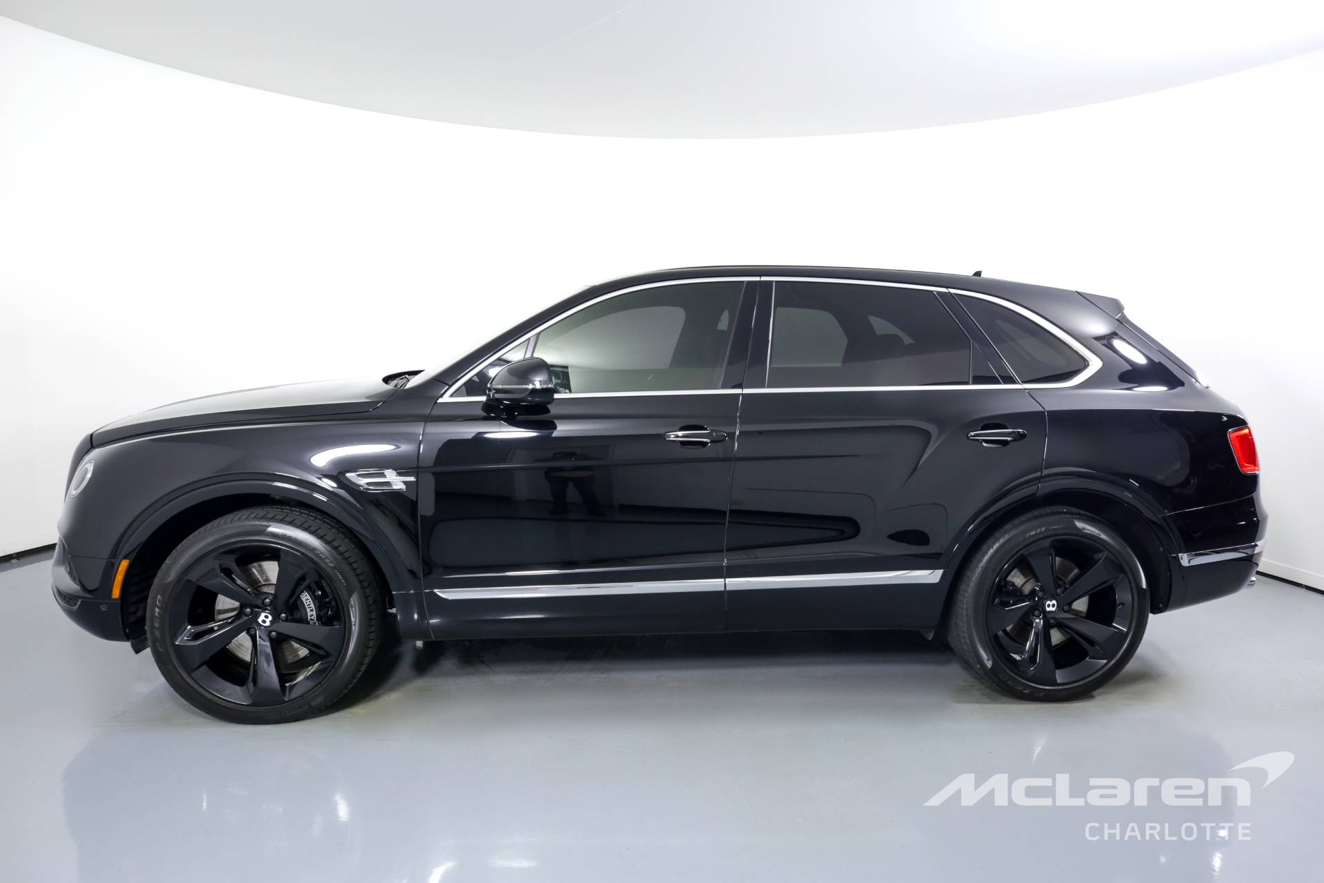 Used 2018 Bentley Bentayga Onyx Edition | Charlotte, NC