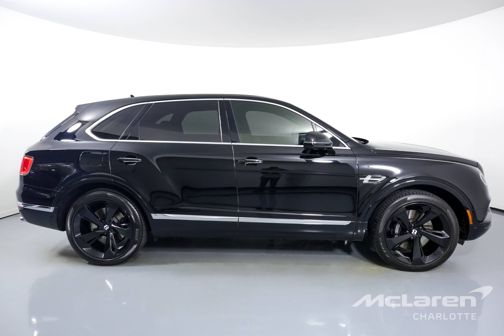 Used 2018 Bentley Bentayga Onyx Edition | Charlotte, NC