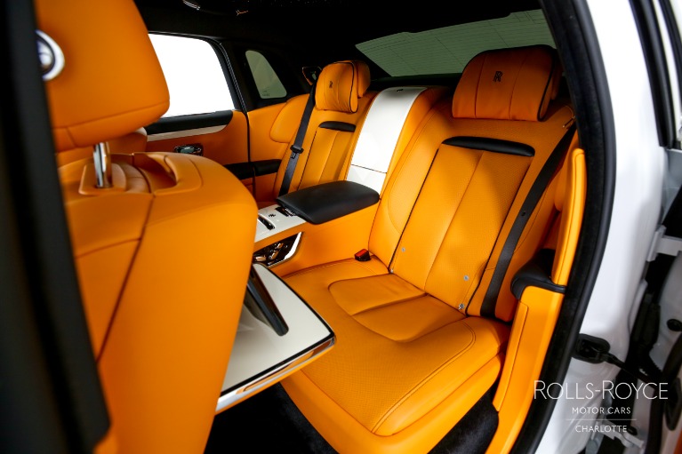 Used-2021-Rolls-Royce-Ghost