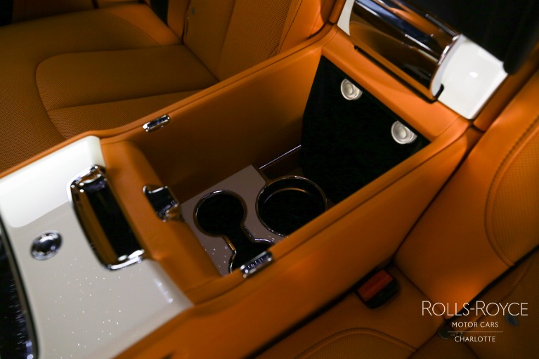 Used-2021-Rolls-Royce-Ghost