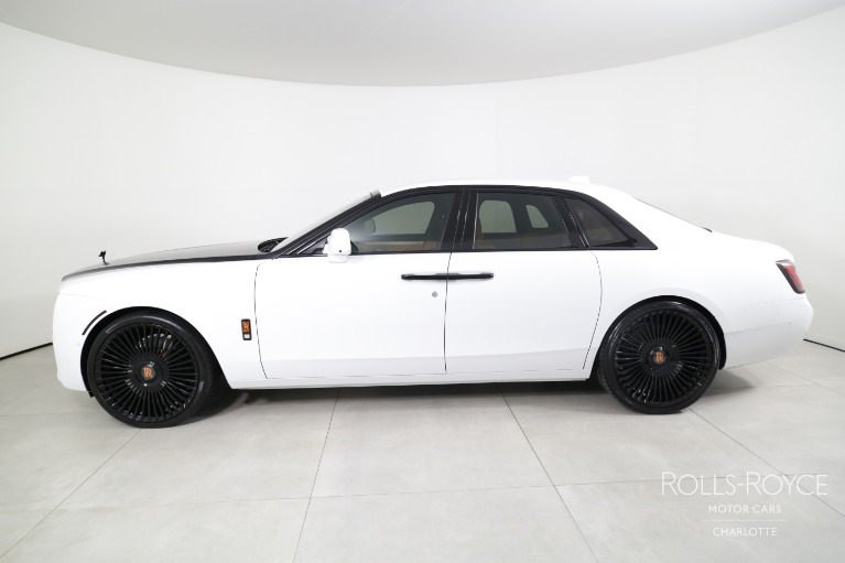 Used-2021-Rolls-Royce-Ghost