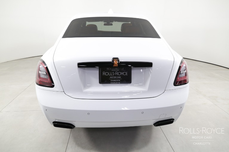 Used-2021-Rolls-Royce-Ghost