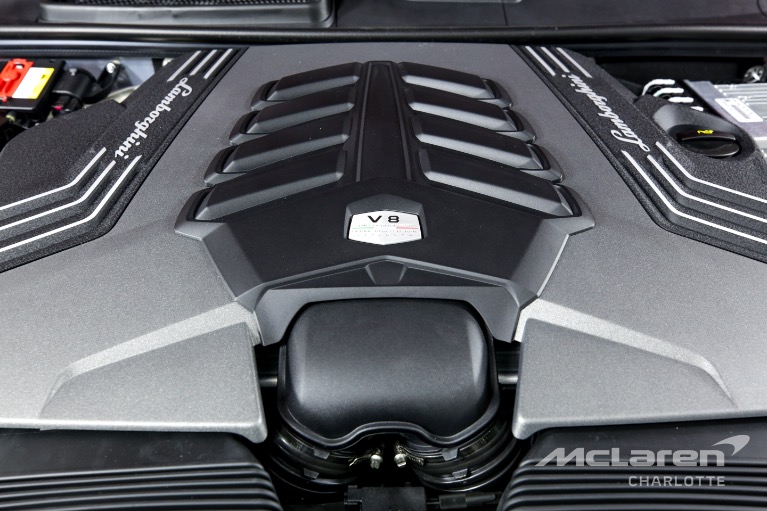 Used-2022-Lamborghini-Urus