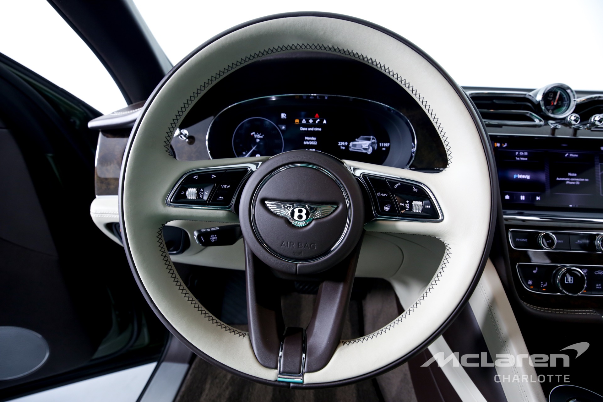 Used 2021 Bentley Bentayga V8 | Charlotte, NC