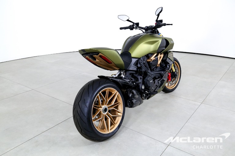 Used-2021-DUCATI-DIAVEL-1260-LAMBORGHINI