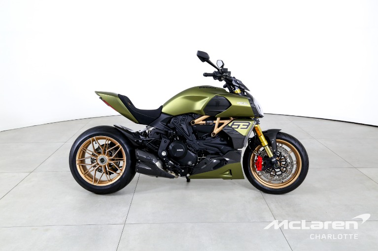 Used-2021-DUCATI-DIAVEL-1260-LAMBORGHINI